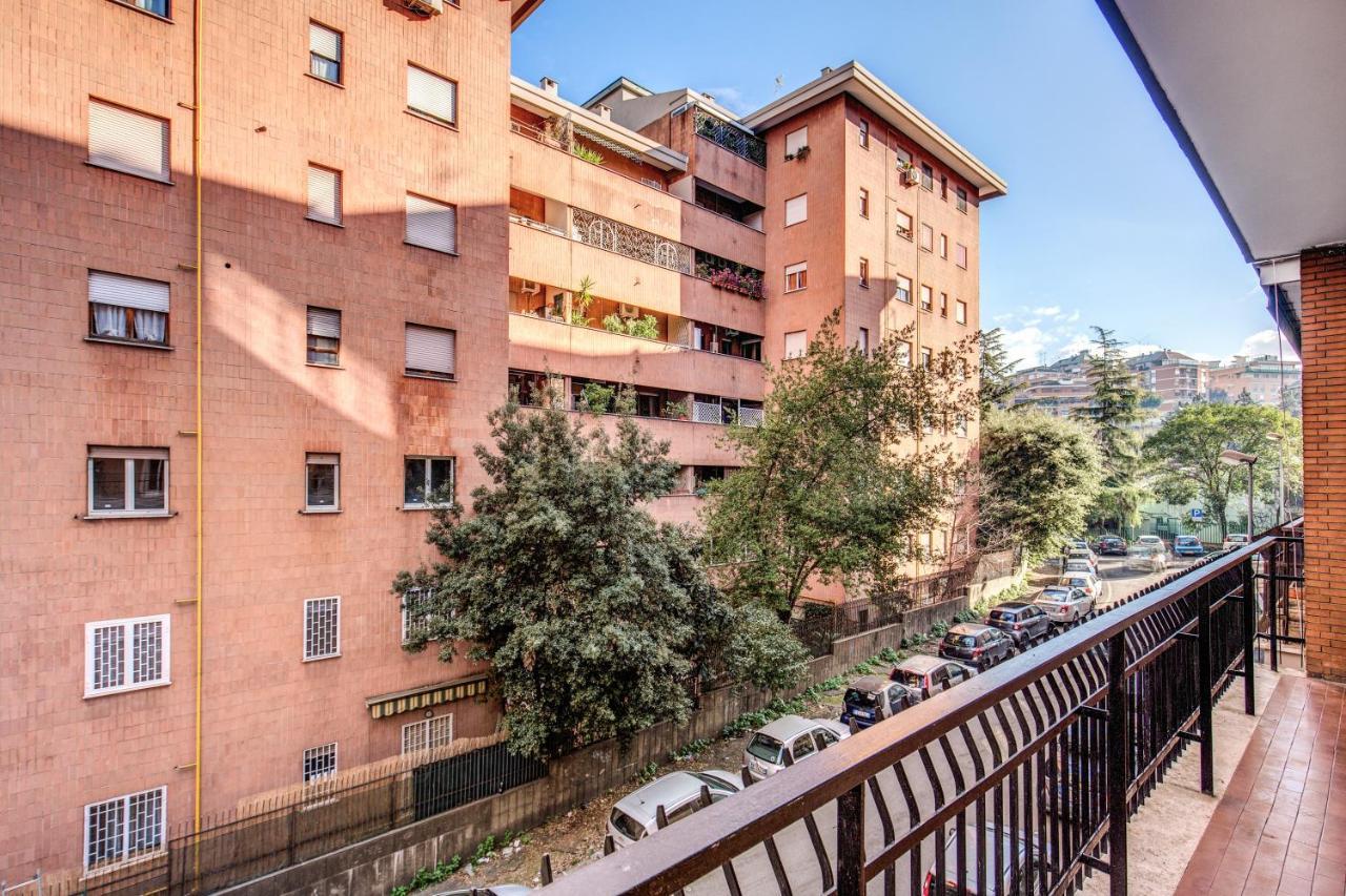 Aura Paradise Apartment Rome Exterior photo